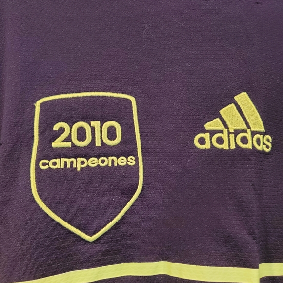 2010 Spain Champions Jersey - Picture 2 of 5